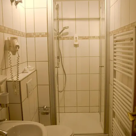 호텔 Weinhaus Burg-schneider 레일