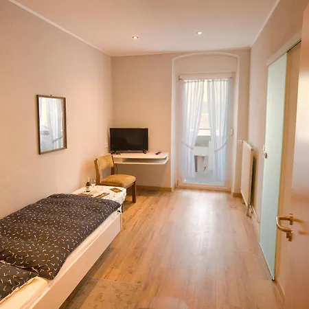 Ξενοδοχείο Weinhaus Burg-schneider *