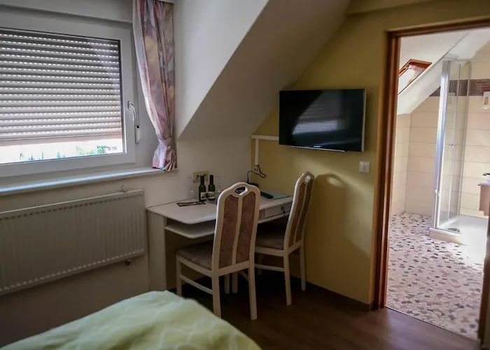 Weinhaus Burg-schneider Reil