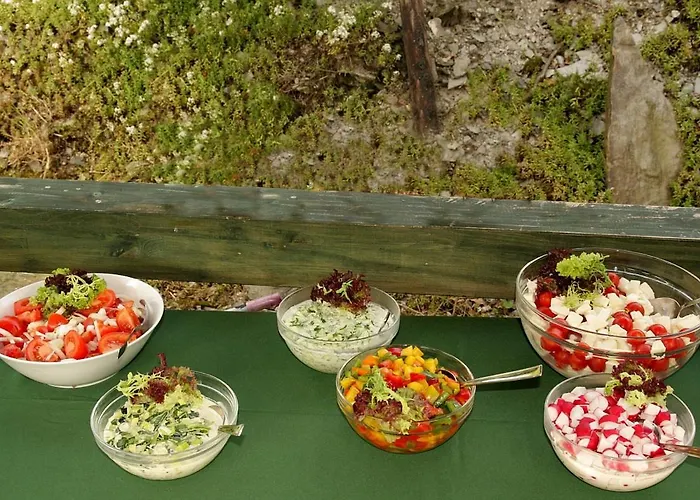 Weinhaus Burg-schneider *