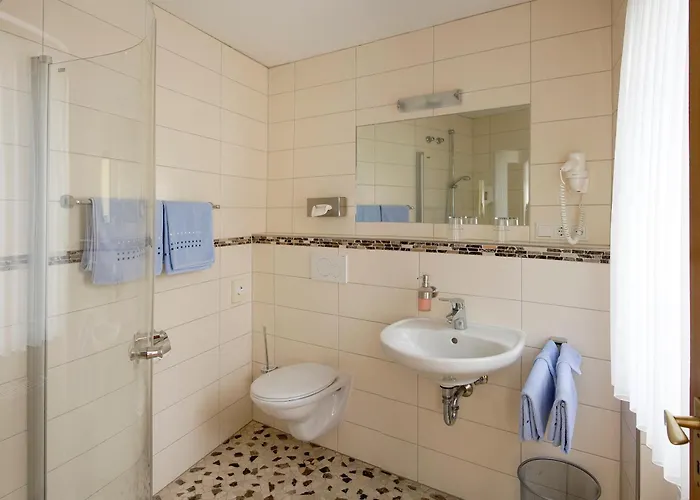 Weinhaus Burg-schneider